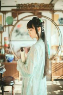 快穿：清冷美人总被强制爱